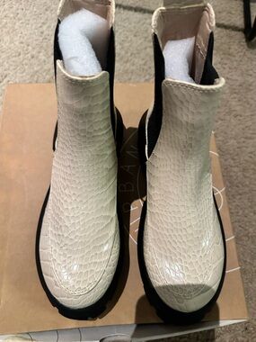 Urban Outfitters Cream Croc-Embossed Slip-On Ankle Boots